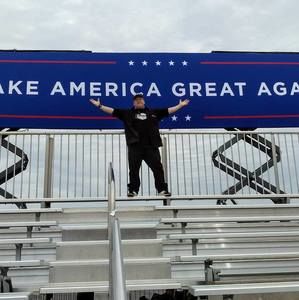 Meet your Posher, Scott